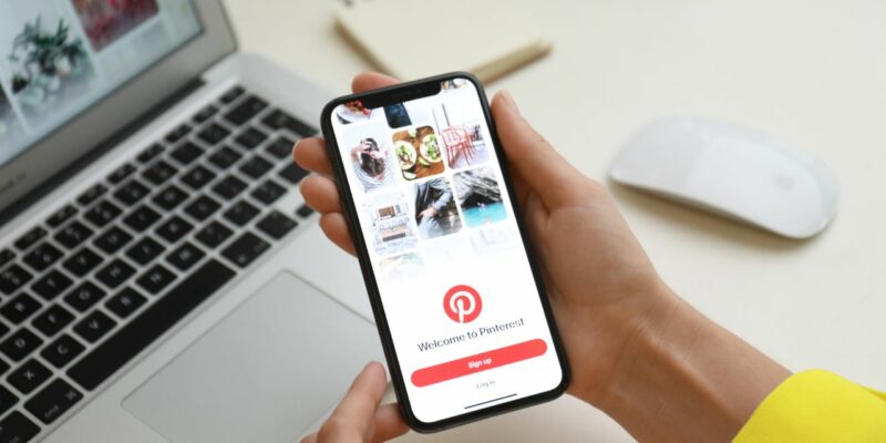 Alright, listen up. You want to get into affiliate marketing on Pinterest, and guess what? You don't need a blog or a website to start making bank. It's all about hustling smart, not just hard. Let's get into this and make it happen.